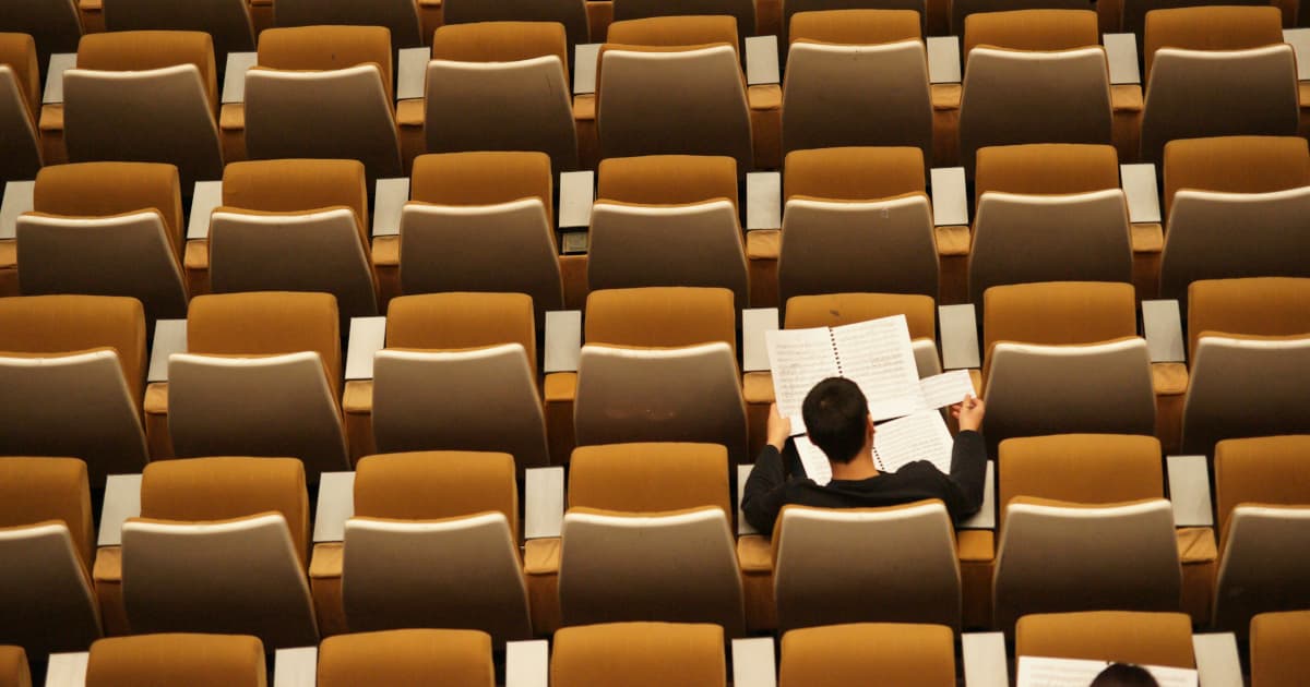 Leon Harris Road to Recovery Scholarship: Comprehensive FAQ for Undergraduate Students