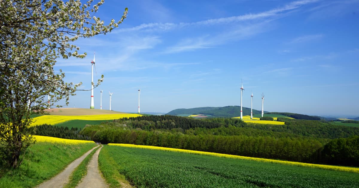 FAQ: Balcony Solar Panels and Their Impact on Clean Energy