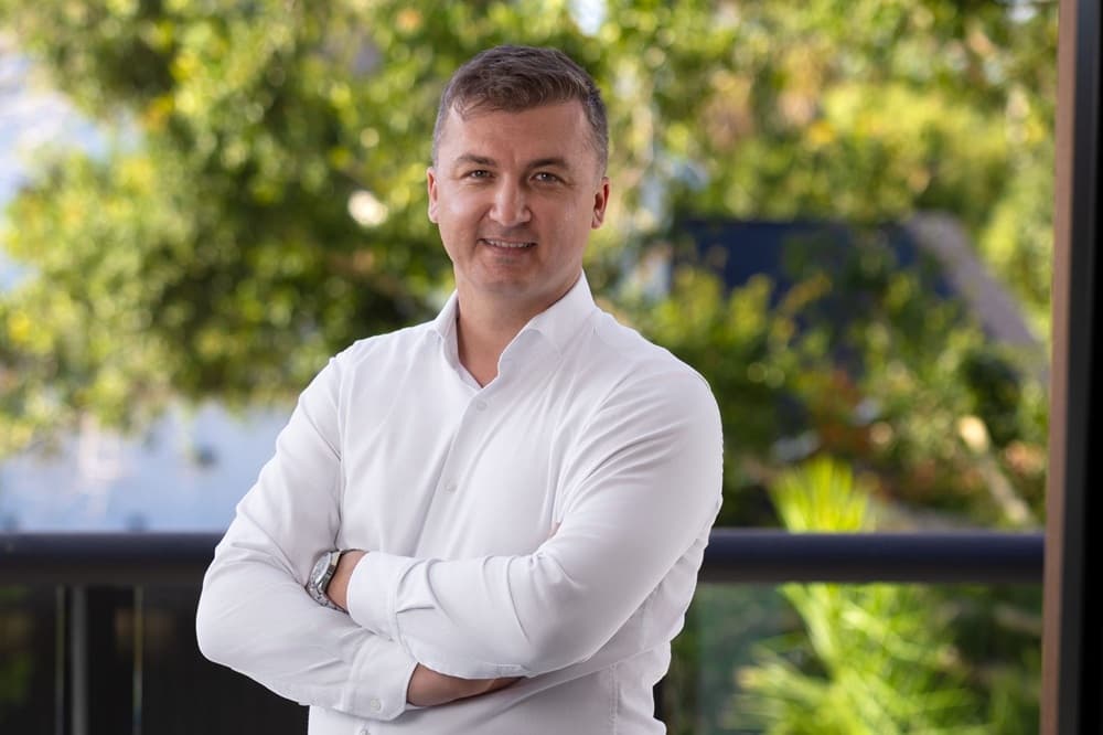 FAQ: Sarasota's Luxury Real Estate Shift to Young, Cash-Paying Buyers